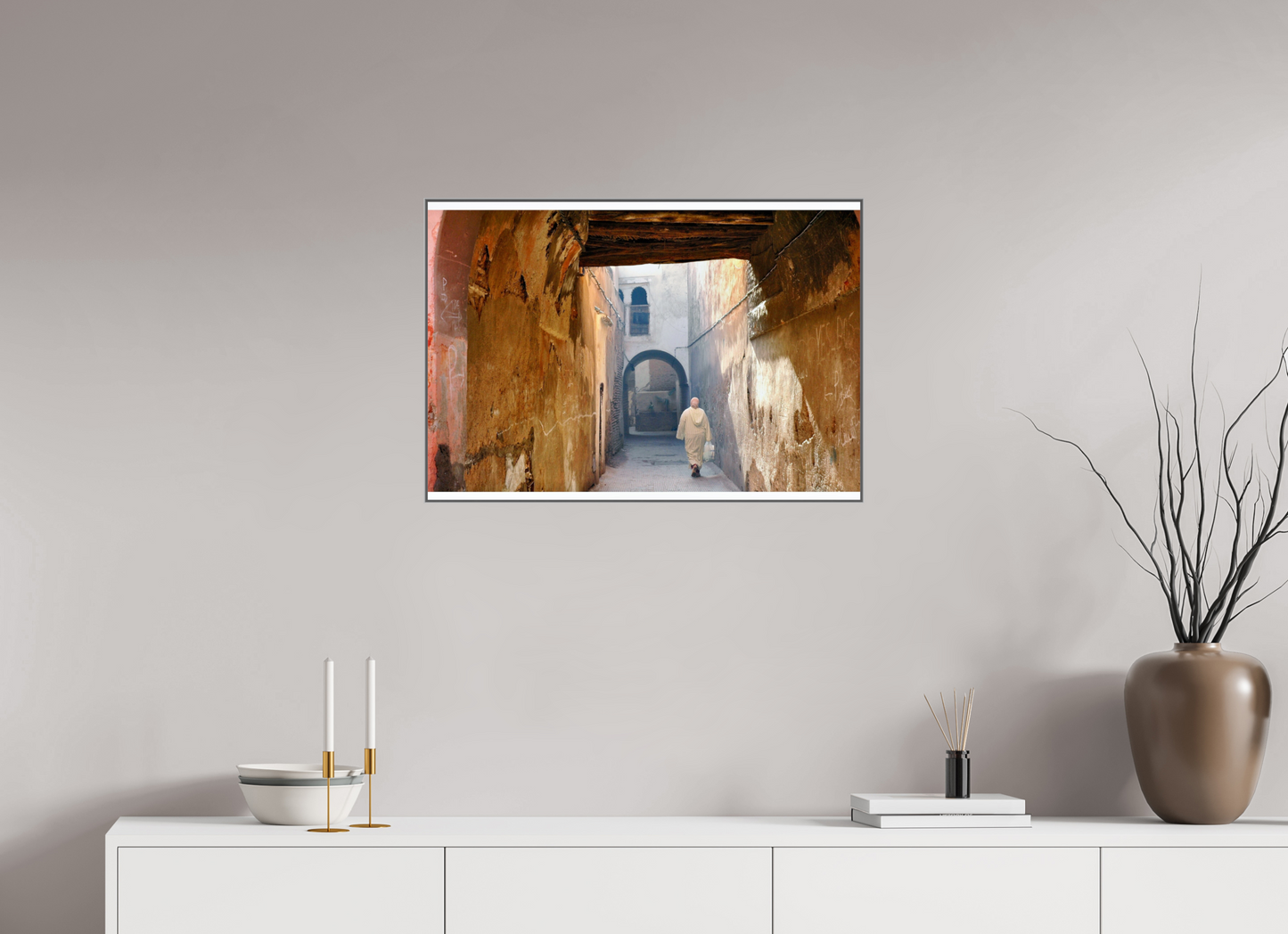 72,6 x 50 cm, Art Box 50 mm - Aluminium Rahmen - Foto-Abzug hinter Acrylglas - printed and designed by Whitewall The Souks of Marrakech - Hidden in the Medina; Fine Art Photo Print under Acrylic Glass