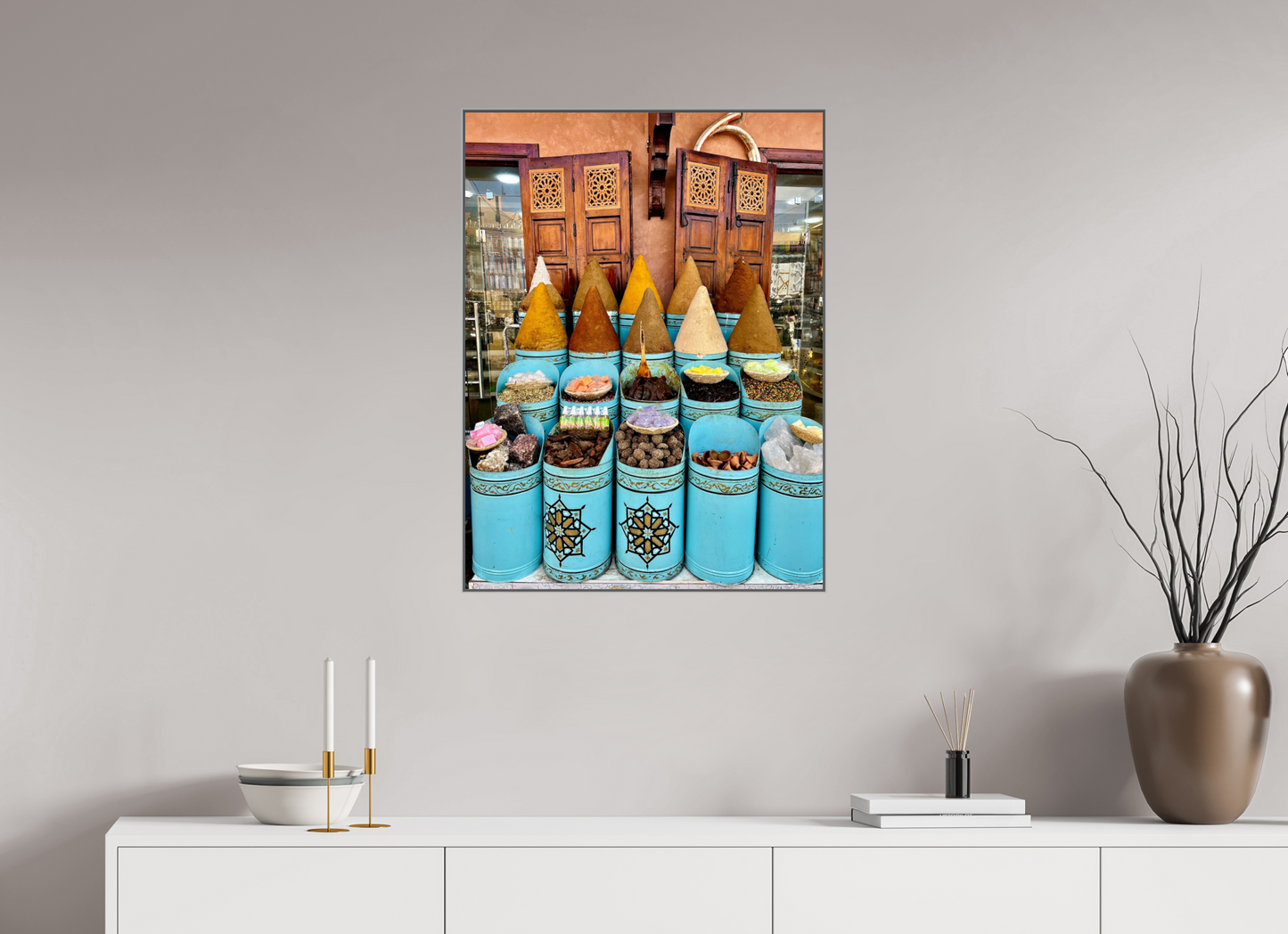 60 x 80 cm, Art Box 50 mm - Aluminium Rahmen - Foto-Abzug hinter Acrylglas - printed and designed by Whitewall Colors and Spices Vol. 7 - Souks of Marrakech; Photo Art Print under Acrylic Glass; Phto by J. Schleenbecker, Copyright 2025.