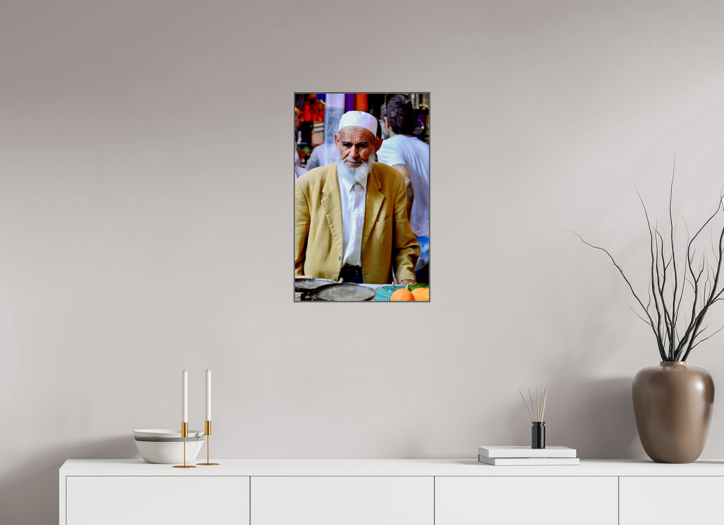 40 x 61,9 cm, Art Box 50 mm - Aluminium Rahmen - Foto-Abzug hinter Acrylglas - printed and designed by Whitewall Old Berber Man in the Souks of Marrakech - Fine Art Photo Print under Acrylic Glass