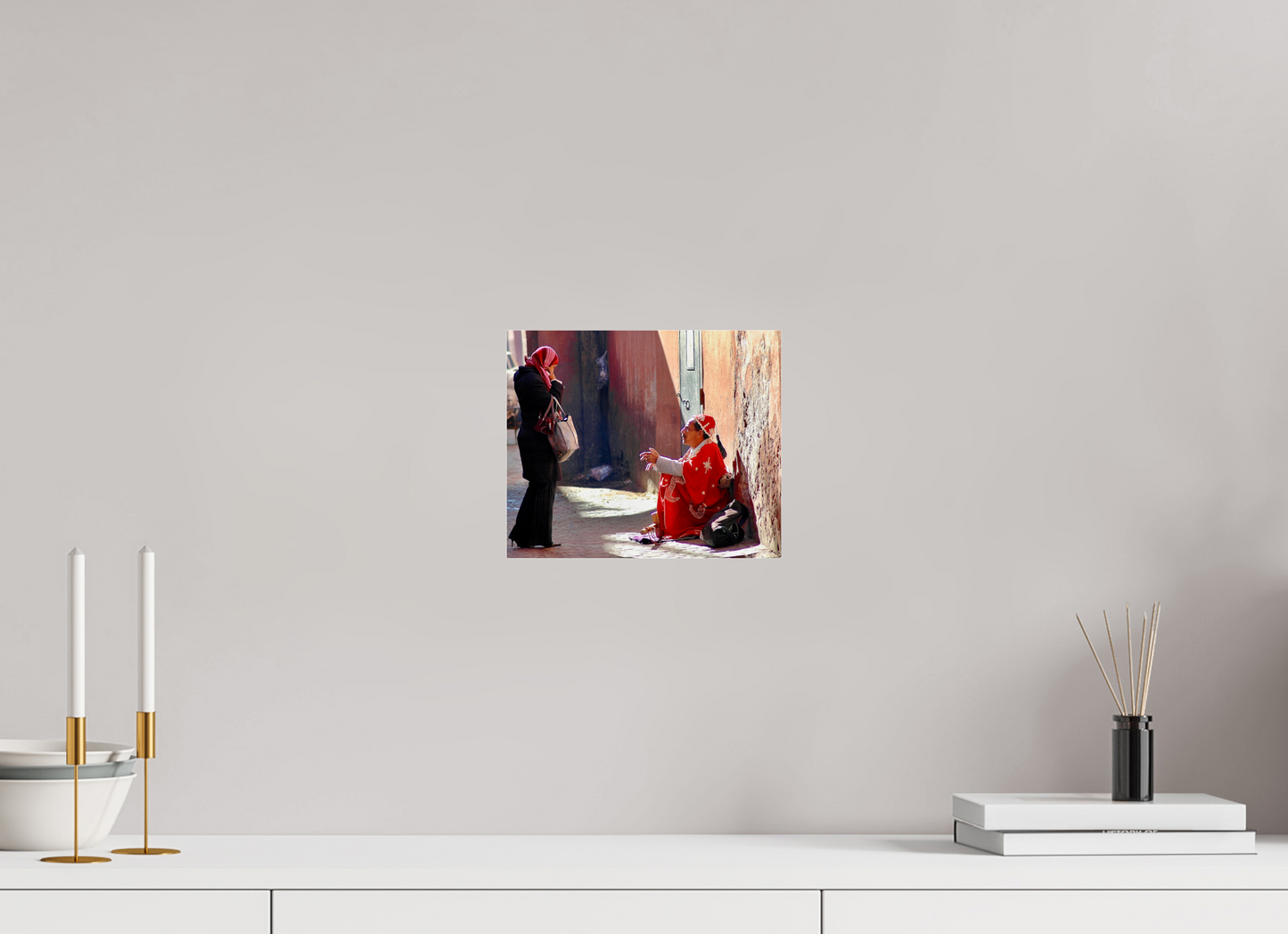 24,1 x 20 cm, Photo Print Under Acrylic Glass Morning Chat in the Medina - Vol.1; Photo Art Print under Acrylic Glass