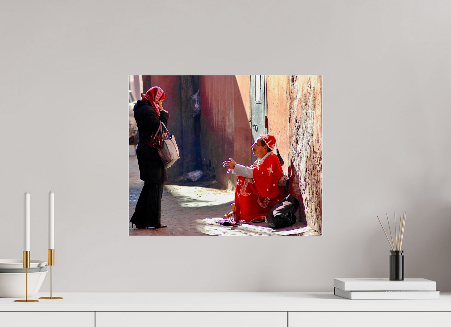 48,2 x 40 cm, Photo Print Under Acrylic Glass Morning Chat in the Medina - Vol.1; Photo Art Print under Acrylic Glass
