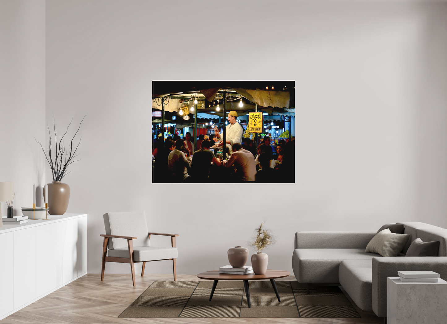 167,3 x 120 cm, Foto Abzug hinter Acrylglas Matt; Art Box aus Massivholz 4 mm Ahorn weiß Marrakech Night Market Vol. 5; Photo Art Print under Acrylic Glass; Art Box 50 mm Maple Wood Frame, produced by Whitewall.