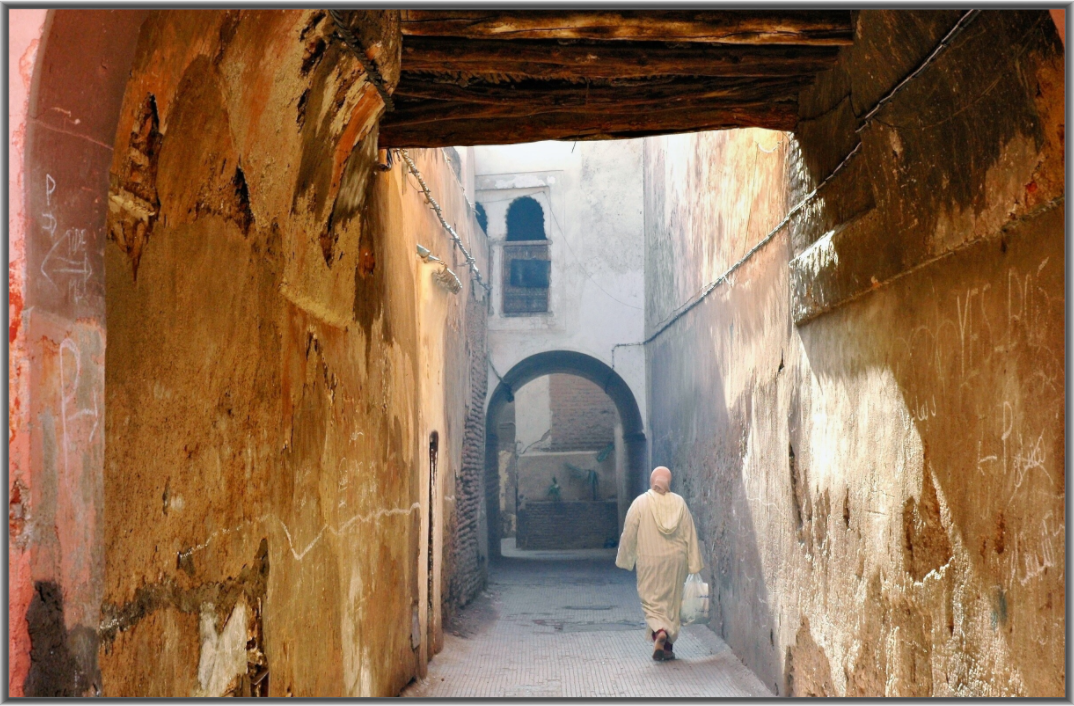 Main image The Souks of Marrakech - By Jörg Schleenbecker - Photo Art Print on Acrylic Glass -