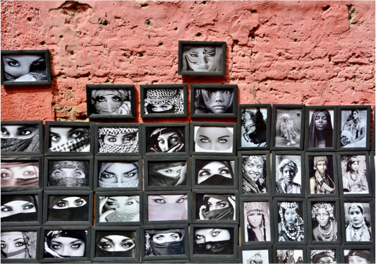 Main image Secret Eyes of Marrakech Vol. 1 -Foto Print on Acryl - Oak Wood Frame in Black