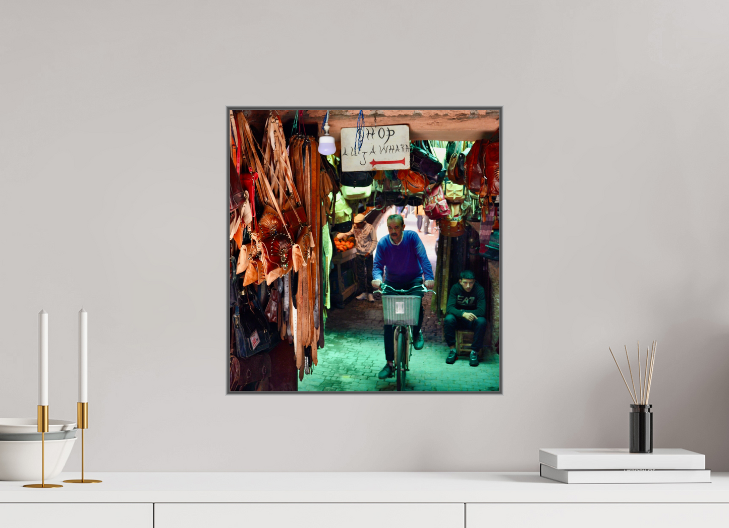 40 x 41,8 cm, Art Box 50 mm - Aluminium Rahmen - Foto-Abzug hinter Acrylglas - printed and designed by Whitewall Souks by Bike at Night Vol.1; Photo Art Print on Acrylic Glass with Art Box 50 mm Aluminum Frame