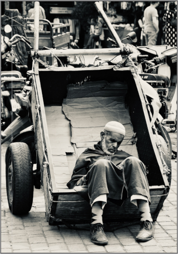 Time for a Break - Souks of Marrakech-Morocco; Fine Art Photo Print under Acrylic glass; Art Box Aluminium Frame 50 mm.