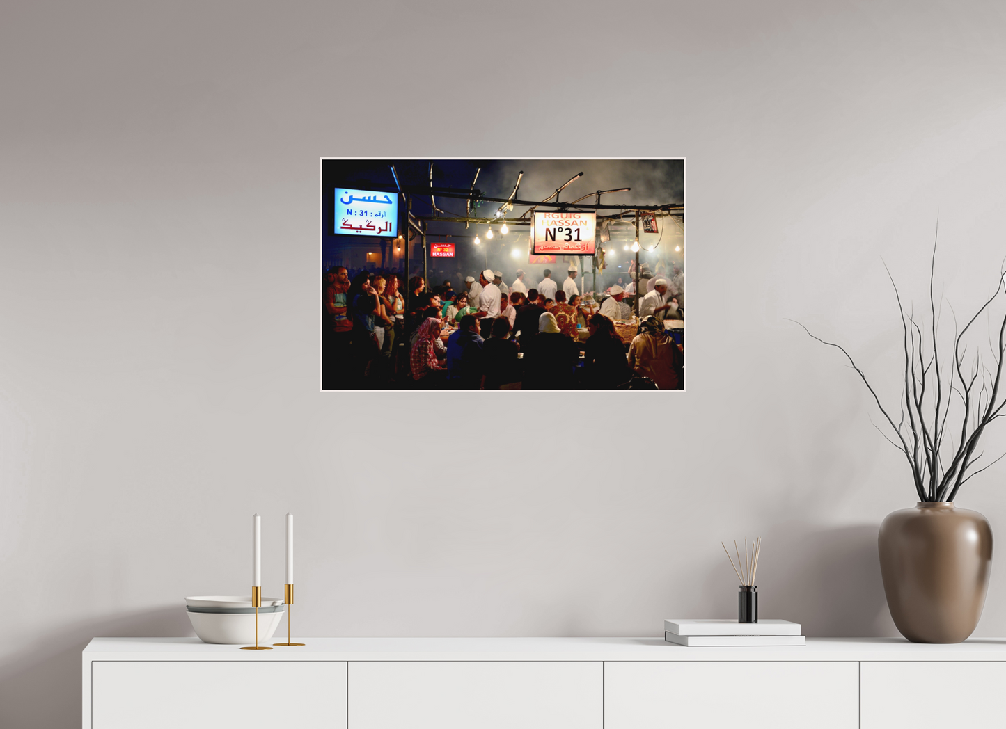 78,5 x 50 cm, Foto Abzug hinter Acrylglas Matt; Art Box aus Massivholz 4 mm Ahorn weiß Marrakech Street Food Market Vol. 1; Photo Art Print under Acrylic Glass; Art Box Frame 50 mm; White Maple Wood