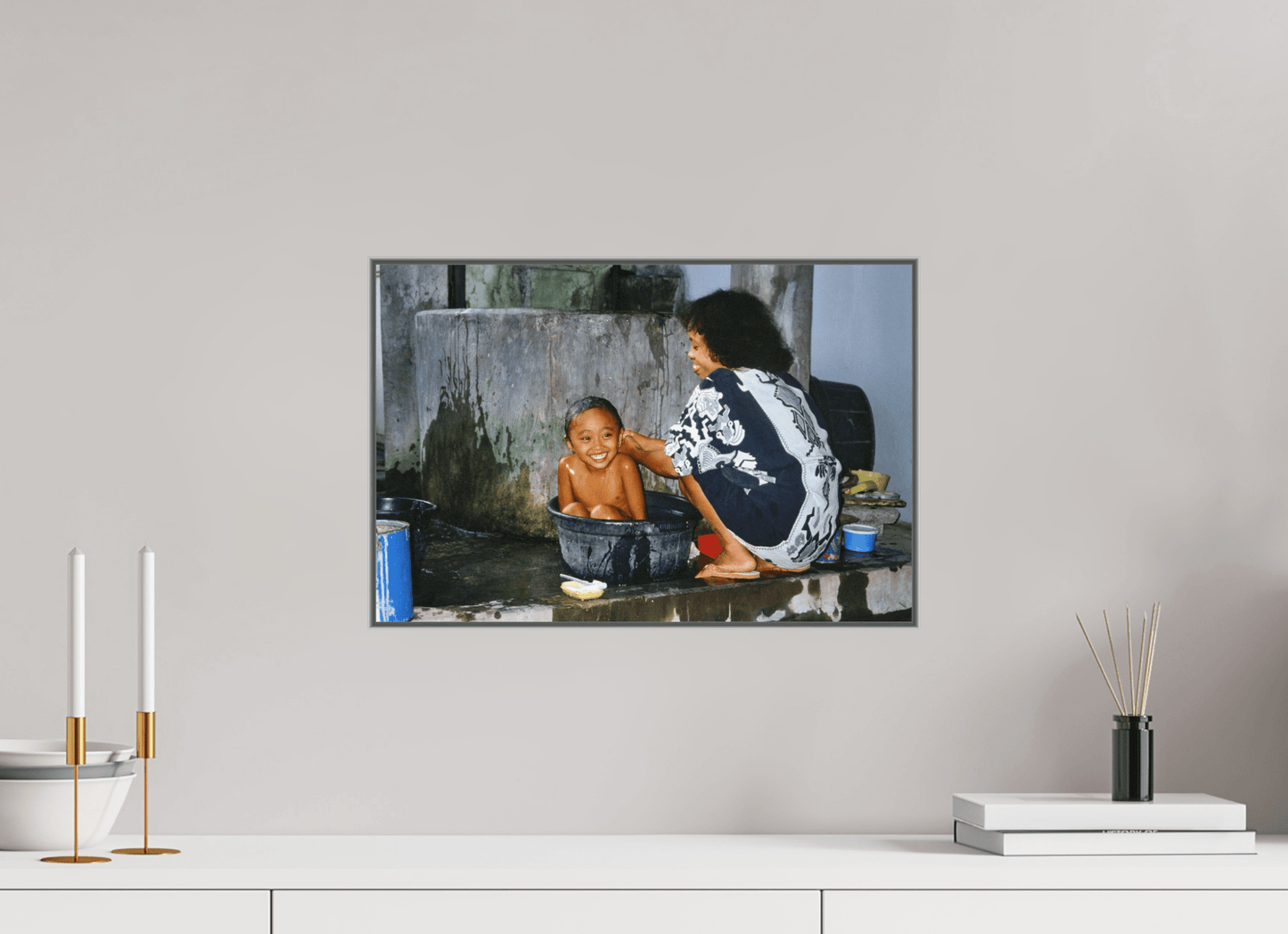 Happy Market Kids Vol. 1; Market Scene Sumatra - Inonesia; Fine Art Photo Print under Acrylglass - Colors of Marrakech - Photo Art Gallery