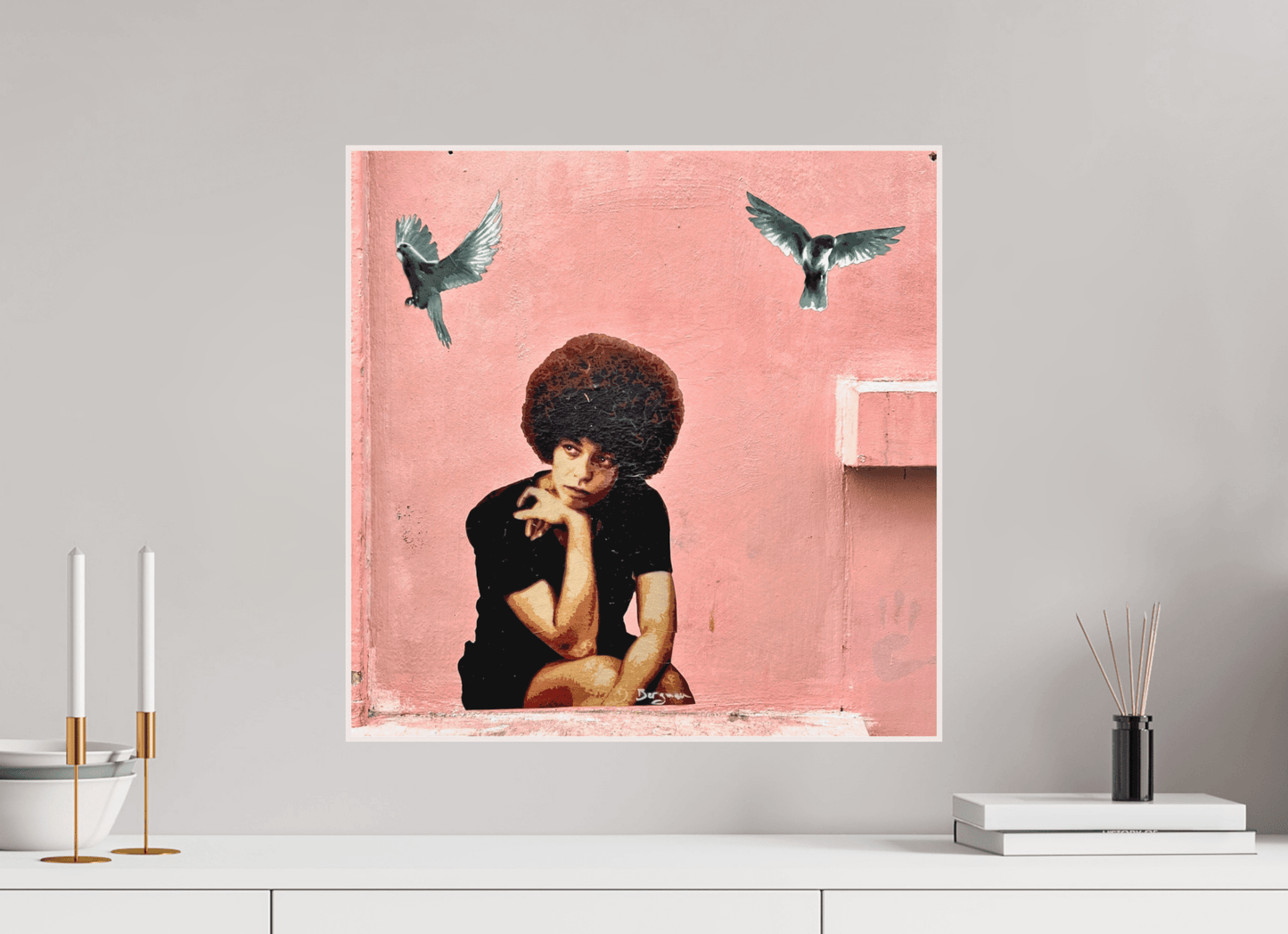 Peaceful Mind - Listen to the Sound of Freedom - Montmartre meets Marrakech, Photo by J. Schleenbecker, Copyright 2025 - Colors of Marrakech - Photo Art Gallery