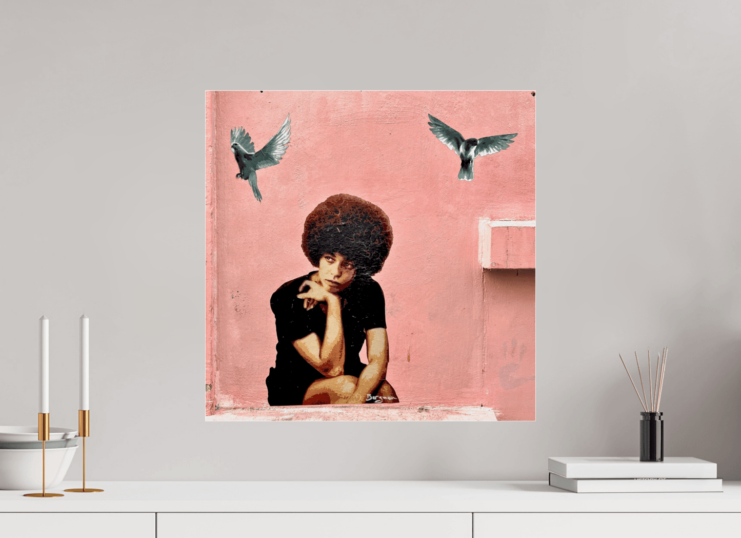 Peaceful Mind - Listen to the Sound of Freedom - Montmartre meets Marrakech, Photo by J. Schleenbecker, Copyright 2025 - Colors of Marrakech - Photo Art Gallery
