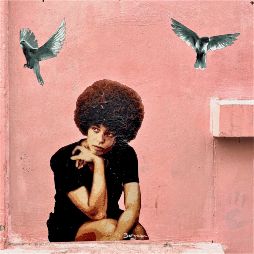 Peaceful Mind - Listen to the Sound of Freedom - Montmartre meets Marrakech, Photo by J. Schleenbecker, Copyright 2025 - Colors of Marrakech - Photo Art Gallery